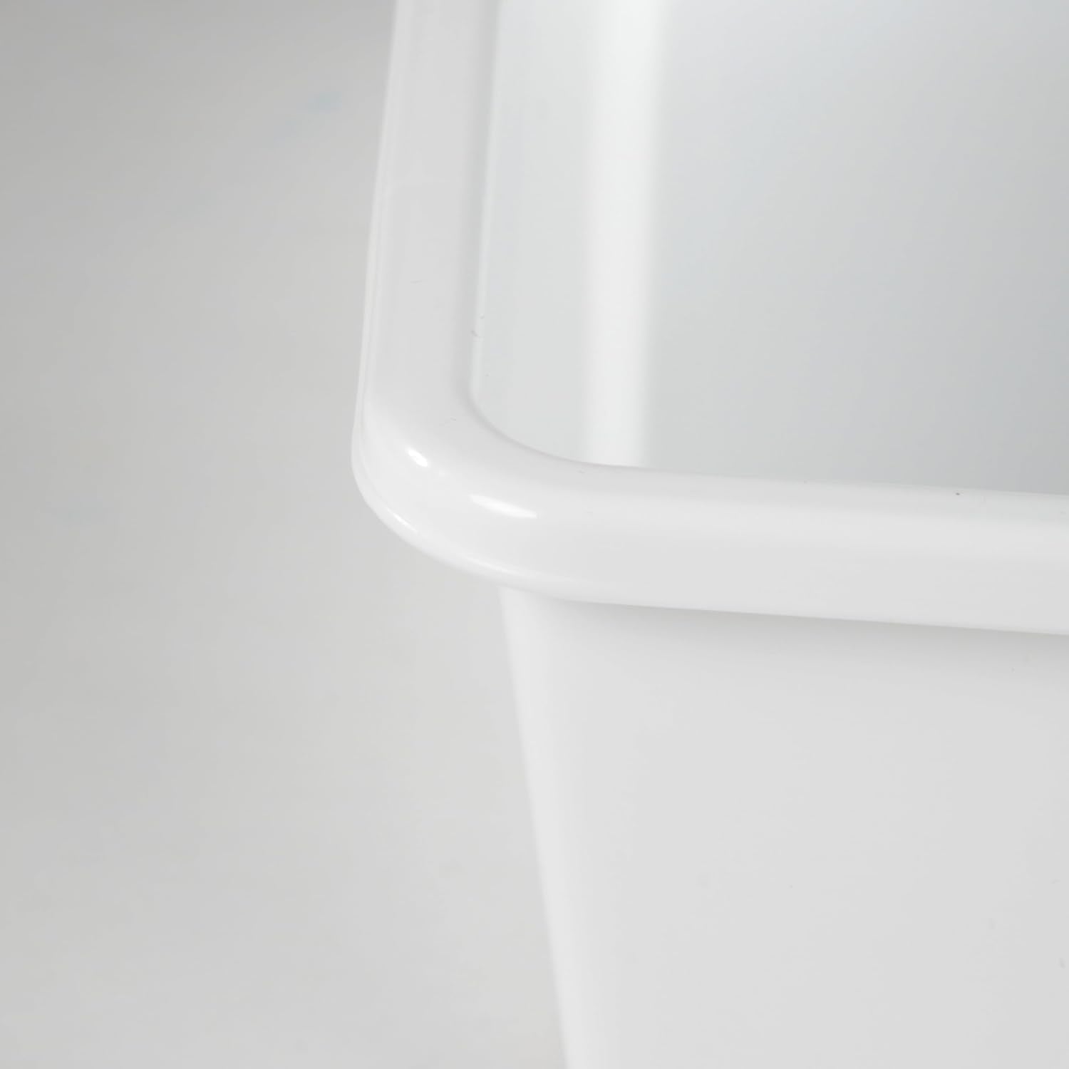 Humble Crew Standard Plastic Storage Bins, Set of 12, White, 12" x 9" x 6"